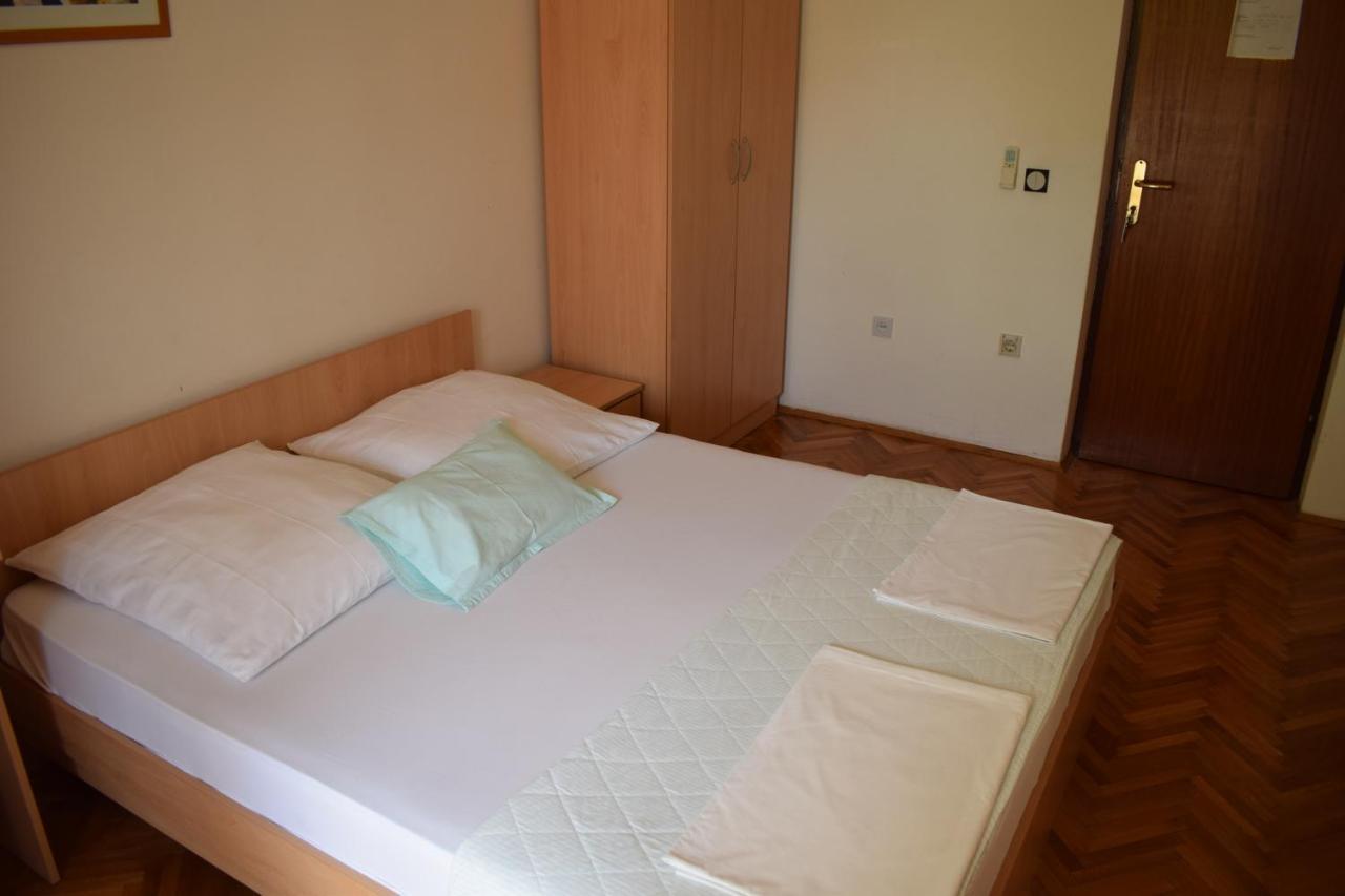 Vila Jelena - Studio apartments for 2 to 3 persons in Sv Filip i Jakov Sveti Filip i Jakov Esterno foto